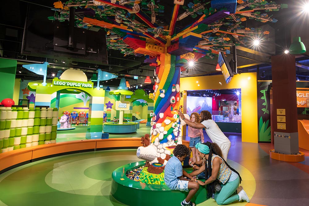 Lego Discovery Center Experience Near Tudor Wharf